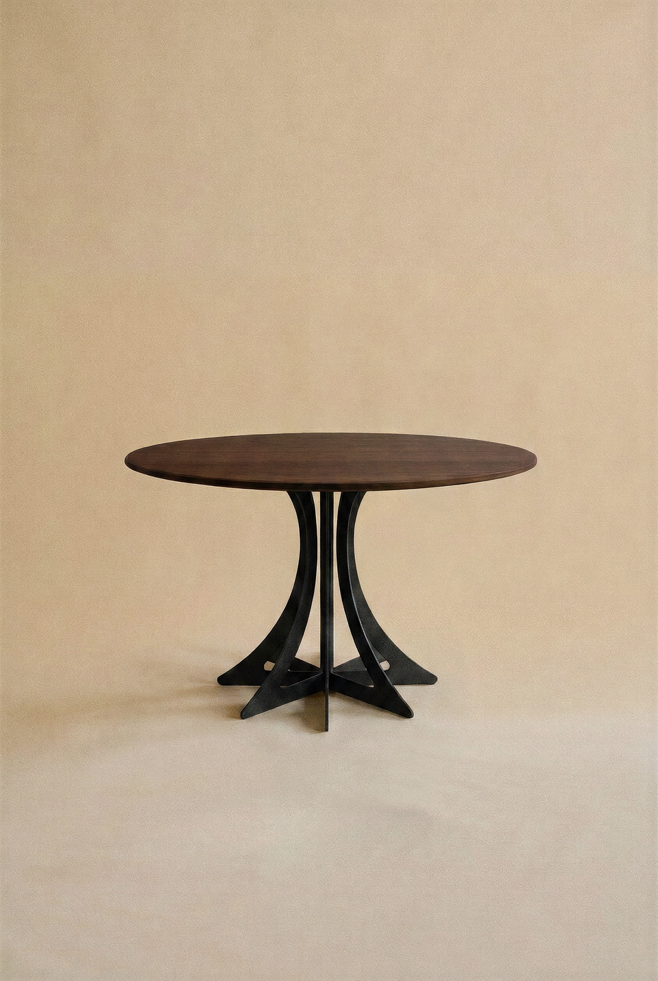 Table Fibonacci - Acier noir et bois massif ‚Äî Chêne chocolat