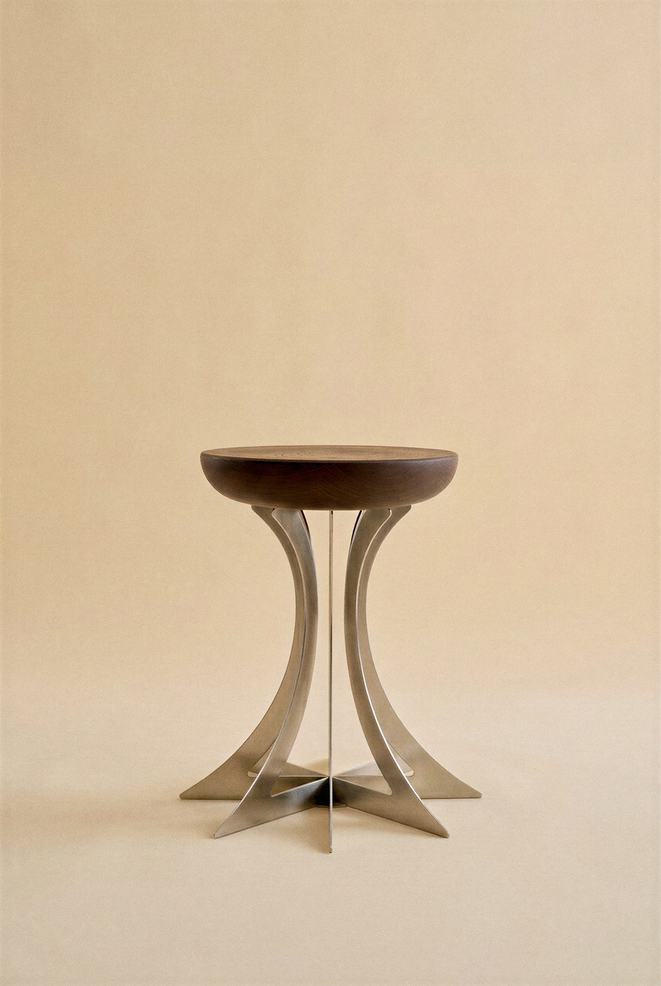 Table d'appoint Fibonacci - Acier inoxydable ‚Äî Hêtre chocolat